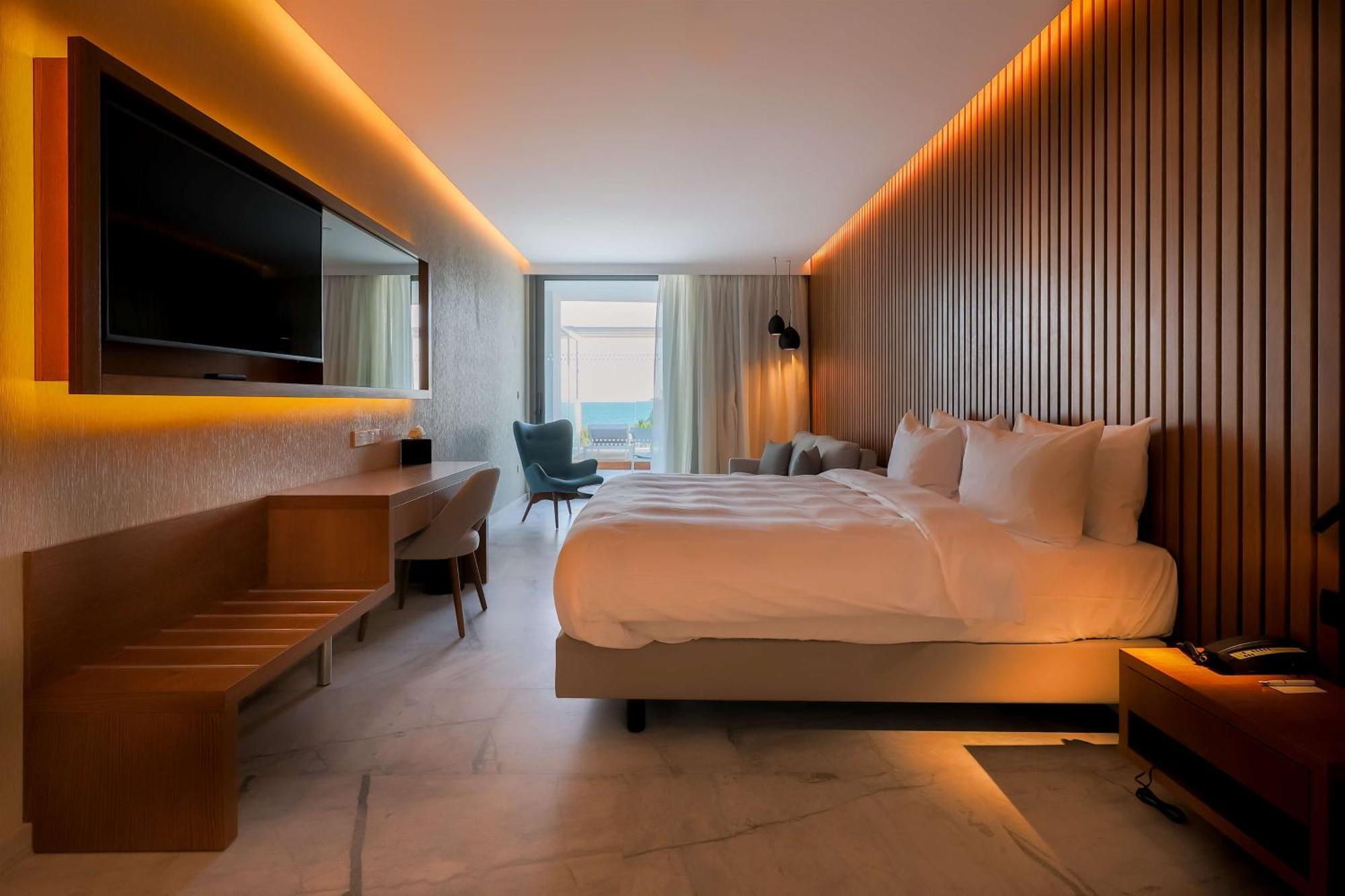 Radisson Beach Resort Ларнака Экстерьер фото