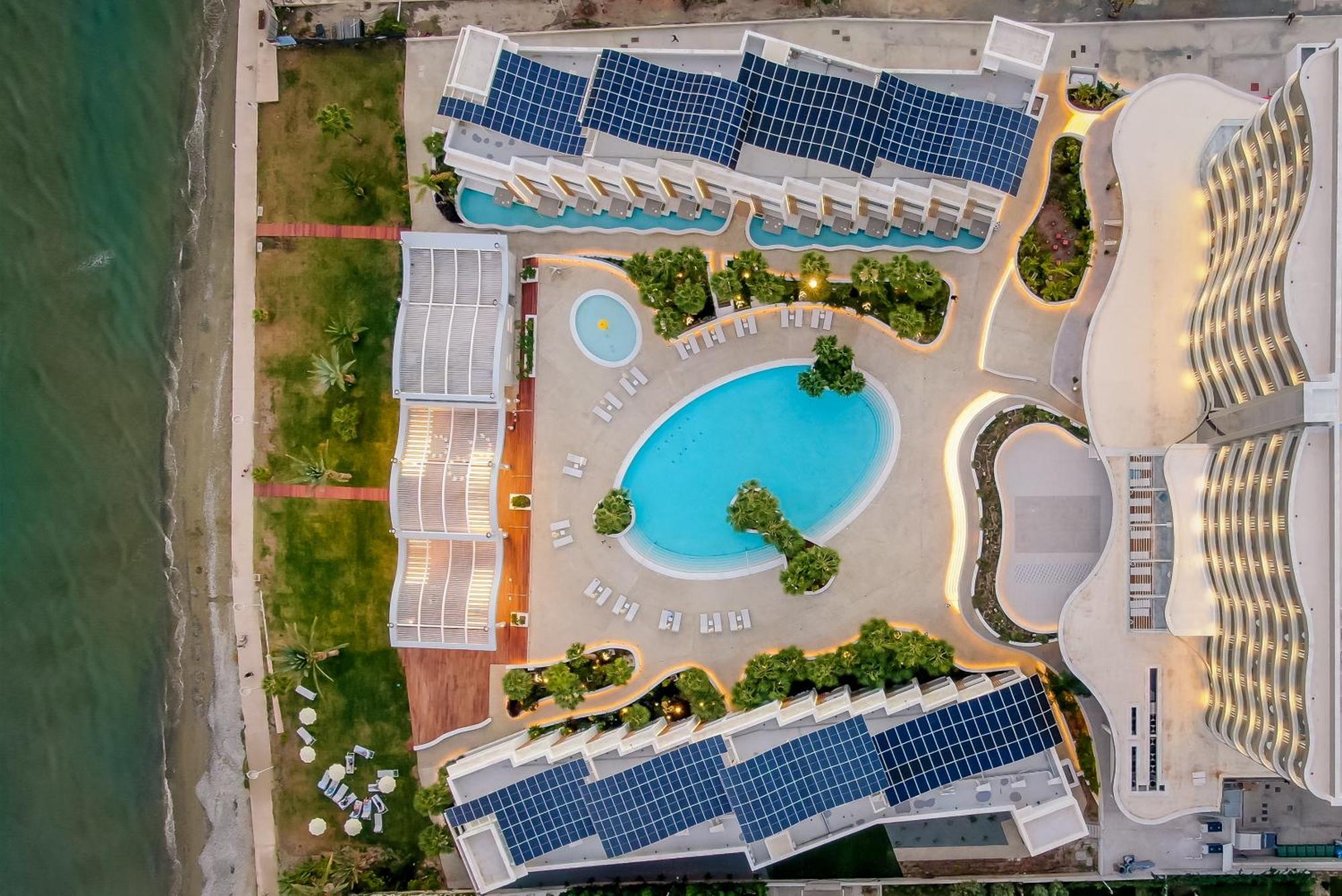 Radisson Beach Resort Ларнака Экстерьер фото